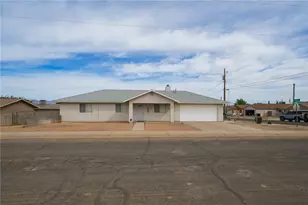 3247 Calumet Ave, Kingman, AZ 86401 - Photo 1