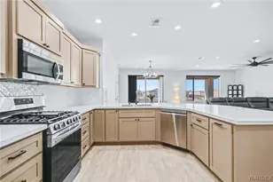 2640 Kingman Dr, Bullhead City, AZ 86429 - Photo 9