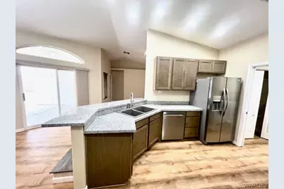 2027 E Sandtrap Lane, Fort Mohave, AZ 86426 - Photo 9
