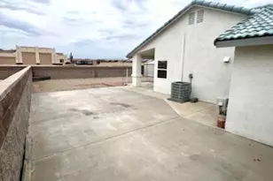 2027 E Sandtrap Ln, Fort Mohave, AZ 86426 - Photo 29