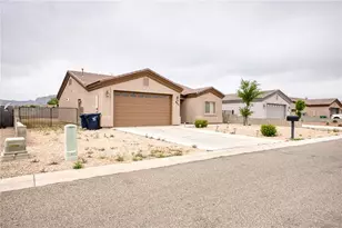 4827 N Famoso Dr, Kingman, AZ 86409 - Photo 57