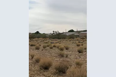 311-04-114 N Yuma Street, Kingman, AZ 86401 - Photo 1