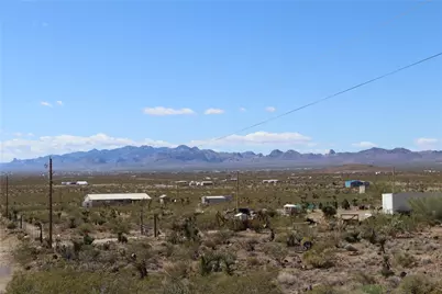 6405 N Carrizo Road, Golden Valley, AZ 86413 - Photo 5