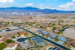 2836 Steamboat Dr, Bullhead City, AZ 86429 - Photo 33