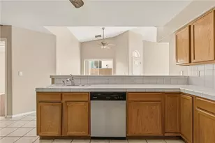 2945 Country Club Dr, Bullhead City, AZ 86442 - Photo 19