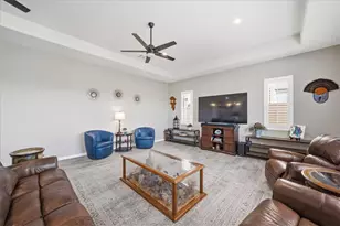 2186 E Calle Salamanca, Fort Mohave, AZ 86426 - Photo 11