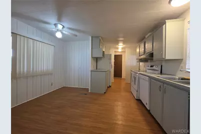 546 Roadrunner Drive, Bullhead City, AZ 86442 - Photo 3