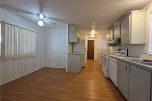 546 Roadrunner Dr, Bullhead City, AZ 86442 - Photo 3