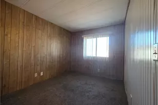 546 Roadrunner Dr, Bullhead City, AZ 86442 - Photo 17