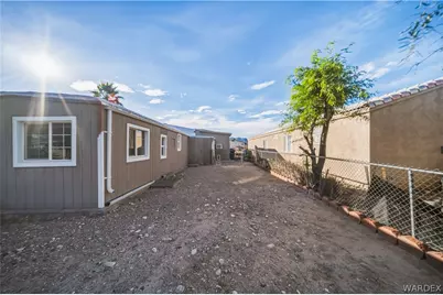 2334 E Riverview Circle, Bullhead City, AZ 86442 - Photo 37