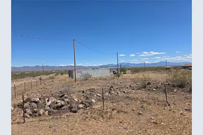 4495 N Drake Road, Golden Valley, AZ 86413 - Photo 33