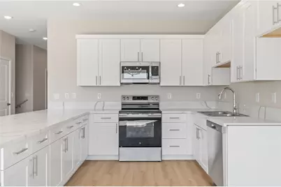 3360 Landon Drive Drive #7-103, Bullhead City, AZ 86429 - Photo 3