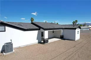 1070 Zircon Cir, Bullhead City, AZ 86442 - Photo 25