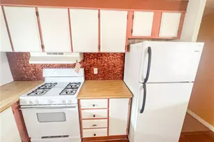 595 Terrace Dr, Bullhead City, AZ 86442 - Photo 5