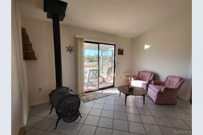 688 W Calico Drive, Meadview, AZ 86444 - Photo 5