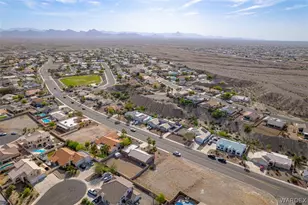 2096 E Corwin Rd, Bullhead City, AZ 86442 - Photo 15