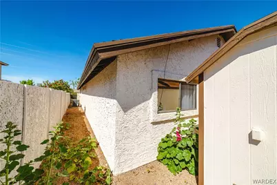 1746 Hope Avenue, Kingman, AZ 86401 - Photo 35