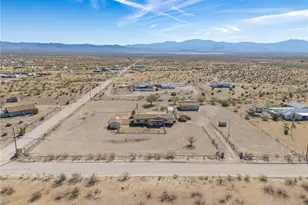 2756 S Papago Rd, Golden Valley, AZ 86413 - Photo 9