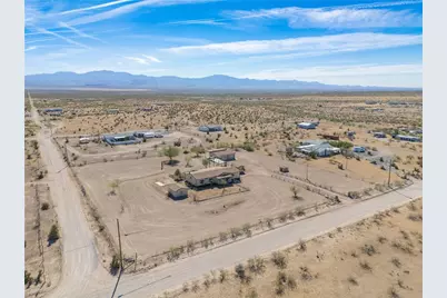 2756 S Papago Road, Golden Valley, AZ 86413 - Photo 3