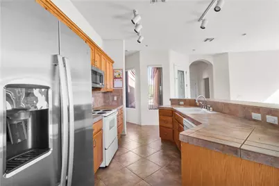 2900 Esmerelda Drive, Bullhead City, AZ 86429 - Photo 17
