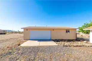 3176 W Malibu Rd, Golden Valley, AZ 86413 - Photo 57