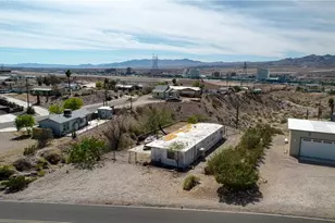 651 Oak Ave, Bullhead City, AZ 86429 - Photo 11