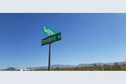 Ooo N Ehrenberg, Golden Valley, AZ 86413 - Photo 5