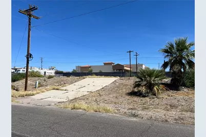 1692 Shamrock Road, Bullhead City, AZ 86442 - Photo 1