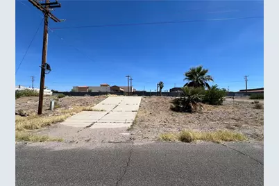 1692 Shamrock Road, Bullhead City, AZ 86442 - Photo 5