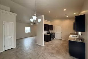 3298 E Coarra Dr, Kingman, AZ 86409 - Photo 3