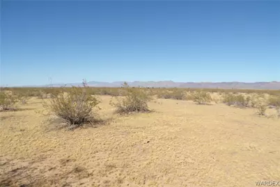 3693 Ironwood Road, Golden Valley, AZ 86413 - Photo 7