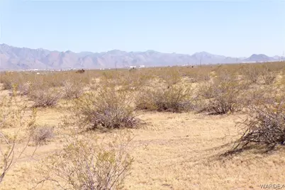 3693 Ironwood Road, Golden Valley, AZ 86413 - Photo 21