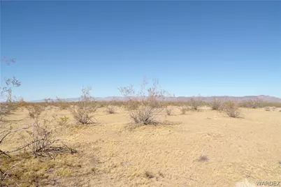 3693 Ironwood Road, Golden Valley, AZ 86413 - Photo 13