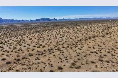 3693 Ironwood Road, Golden Valley, AZ 86413 - Photo 37