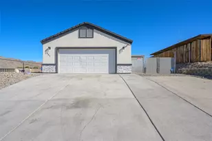 881 Palo Verde Dr, Bullhead City, AZ 86442 - Photo 3