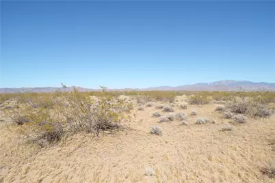 215-12-106A W Zora Drive, Golden Valley, AZ 86413 - Photo 19