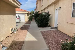 2394 N Mohave Ridge Ave, Bullhead City, AZ 86429 - Photo 3