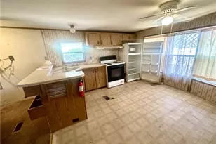 4591 N Vickie Ln, Kingman, AZ 86409 - Photo 13