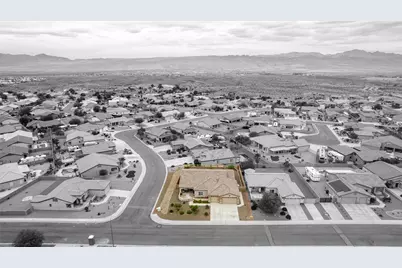 2729 Sanctuary Drive, Bullhead City, AZ 86442 - Photo 3