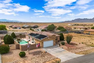 7134 E Stoneaxe Dr, Kingman, AZ 86401 - Photo 1