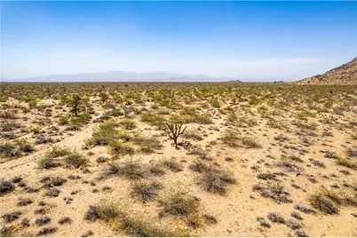 243-19-018 E Arroyo Road, Yucca, AZ 86438 - Photo 23