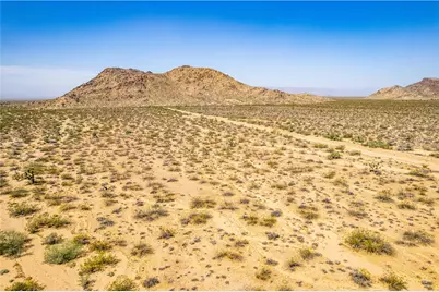 243-19-018 E Arroyo Road, Yucca, AZ 86438 - Photo 17