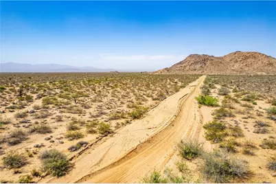 243-19-018 E Arroyo Road, Yucca, AZ 86438 - Photo 21