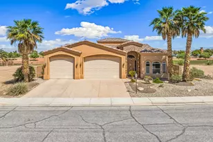 25 Torrey Pines Dr, Mohave Valley, AZ 86440 - Photo 1