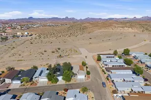 774 Laurel Crest, Bullhead City, AZ 86429 - Photo 47