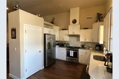 3913 Easy Street, Kingman, AZ 86409 - Photo 13
