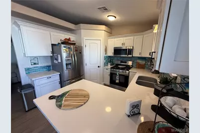 2792 Calle De Mercado, Bullhead City, AZ 86442 - Photo 15