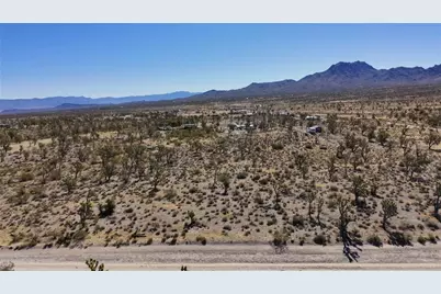 18048 N Lost Mine Drive, Dolan Springs, AZ 86441 - Photo 25