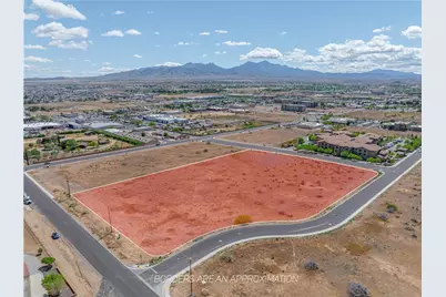 000 Riata Valley Road, Kingman, AZ 86401 - Photo 1