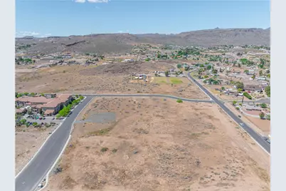 000 Riata Valley Road, Kingman, AZ 86401 - Photo 11